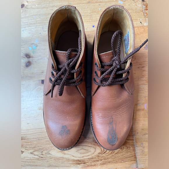 Red Wing (men 5.5 or women 7.5) Chukka 595 soft toe boot - Picture 1 of 10